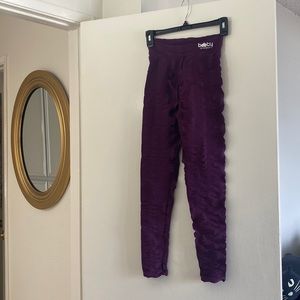 Booty by Brabants purple/ violet textured leggings